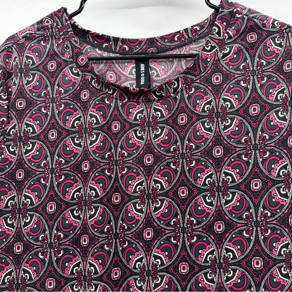 Agnes & Dora‎ Geometric Paisley Short Sleeve Relaxed Ruffle Tee Top Size L - Picture 2 of 9